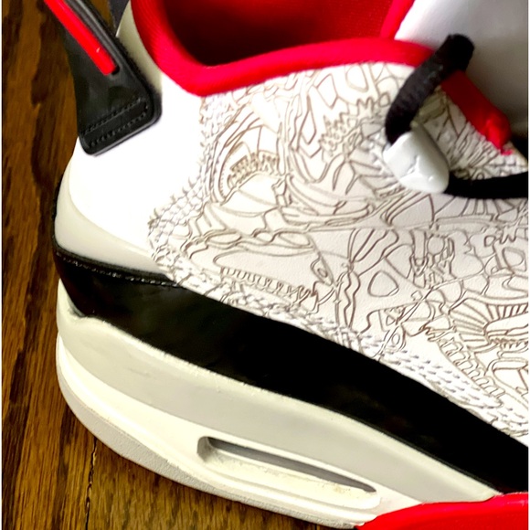 Air Jordan Dub Zero ‘Varsity Red’ - Picture 4 of 13